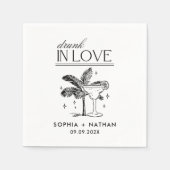 Drink in liefde gepersonaliseerde strand bruiloft  servet (Voorkant)