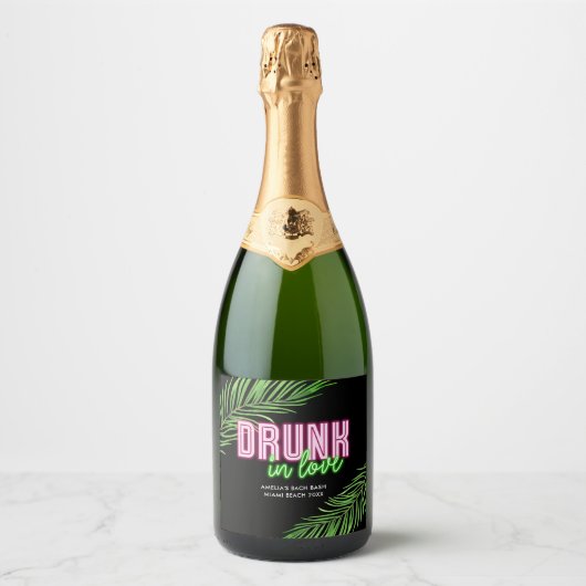 Drink in Liefde Neon Groen & Roze Tropische Bach Sparkling Wijnetiket (Voorkant)