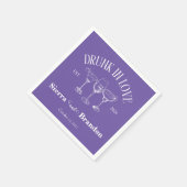 Drink in liefde Paarse gepersonaliseerde bruiloft  Servet (Hoek)