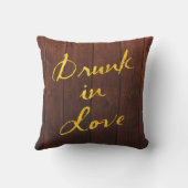 Drink in Love Gold & Wood Outdoor Pillow Buitenkussen (Achterkant)