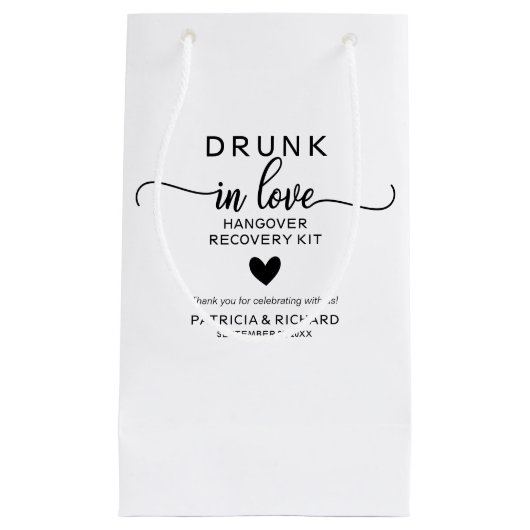 Drink in Love Wedding Hangover Kit Klein Cadeauzakje (Voorkant)
