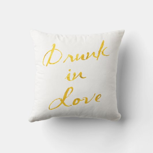 Drink in Love White en Gold Outdoor Pillow Buitenkussen (Achterkant)
