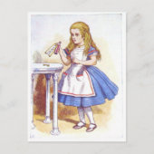 Drink me, Alice! Briefkaart (Voorkant)