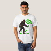 Drink op Bigfoot St Pattys Day Sasquatch T-shirt (Voorkant volledig)