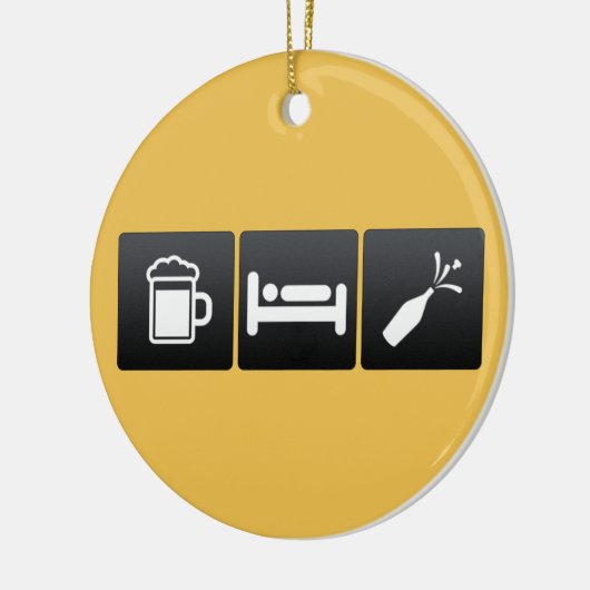 Drink, slaapstand en champagne keramisch ornament (Links)