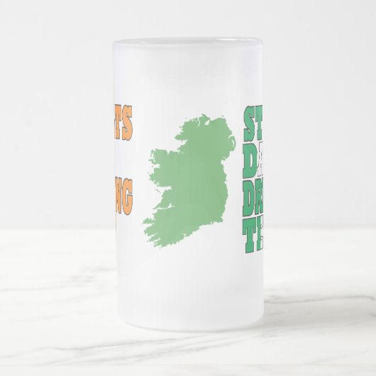 Drink team op St. Pats-dag Matglas Bierpul (Center)