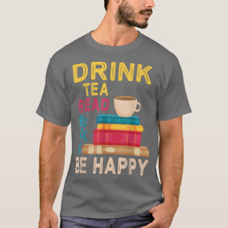 Drink thee-lezen boeken zijn goed leesbaar op de d t-shirt