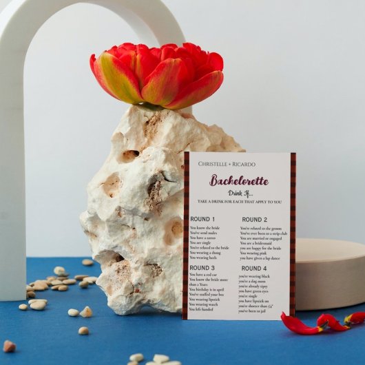 Drink van Flanel & frizz winter bachelorette spel Aankondiging