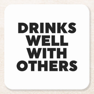 Drinken goed met anderen kartonnen onderzetters