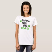 Drinken goed met anderen t-shirt (Voorkant volledig)