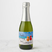 Drinken op het strand Bruiloft Mini Mousserende Wi Sparkling Wijnetiket (Voorkant)