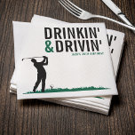 Drinken & rijden Volwassen Golf Verjaardagsfeest Servet<br><div class="desc">Maak van je golfverjaardagsfeestje een hit met deze leuke Drink' & Drivin' servetten. Perfect voor een golf thema viering, deze servetten voegen een speelse touch aan de festiviteiten. Geweldig voor golfers die houden van een goed spel en een goede drink, ze zijn ideaal voor verjaardagen, pensioenfeesten en casual bijeenkomsten. Personaliseer...</div>