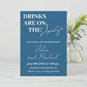 Drinken zijn op het House Housewarming Party Blauw Kaart (Staand voorkant)