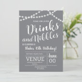 Drinks and Nibbles Invitation Kaart (Staand voorkant)