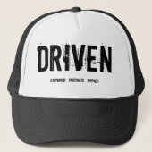 DRIVEN TRUCKER PET (Voorkant)