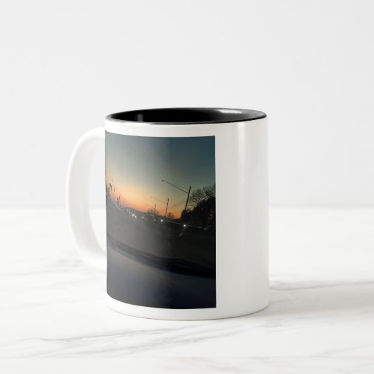 Drivin' Tweekleurige Koffiemok (Voorkant links)