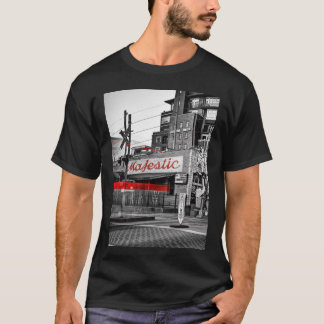 Driving Down Dickson By The Majestic Lounge Select T-shirt