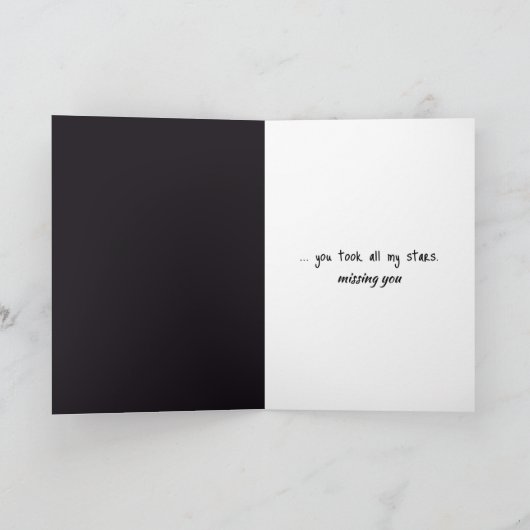 Droevig meisje dat je mist kaart (Binnen)