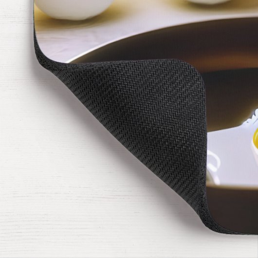 Droevige eieren met bakpan muismat (Hoek)