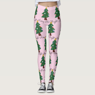 Droge en heldere kerstbomen op roze leggings