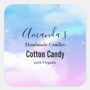 Droge pasta's met een regenboog vierkante sticker