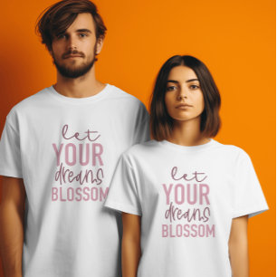 Dromen Bloesem Vrouwen Maroon Inspirerend T-shirt