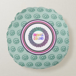 Dromen in kleuren rond kussen