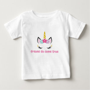 dromen komen uit het shirt