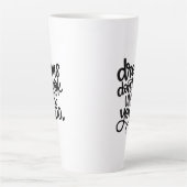 Dromen werken niet, tenzij je...late Mok (Voorkant)