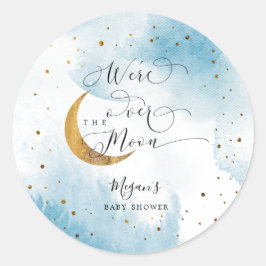 Dromerig blauw over het Moon Boy Baby shower Ronde Sticker