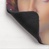 Dromerig meisje met regenbooglampen muismat (Hoek)