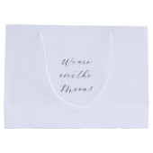 Dromerig Over The Moon Raccoon Boy Baby shower Groot Cadeauzakje (Achterkant)