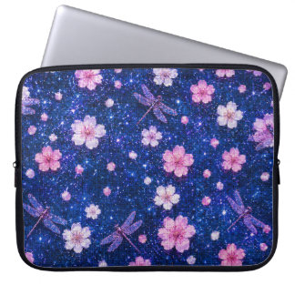 Dromerige bloesem nacht met kersenbloesems en draa laptop sleeve