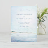 Dromerige Kustoceaan Strand Moderne Elegante Huwel Kaart (Staand voorkant)