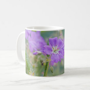 Dromerige Lila Wildflower Geranium foto en naam Koffiemok