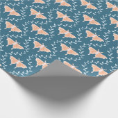 Dromerige motten en wijnstokken - grillig cadeaupapier (Hoek)