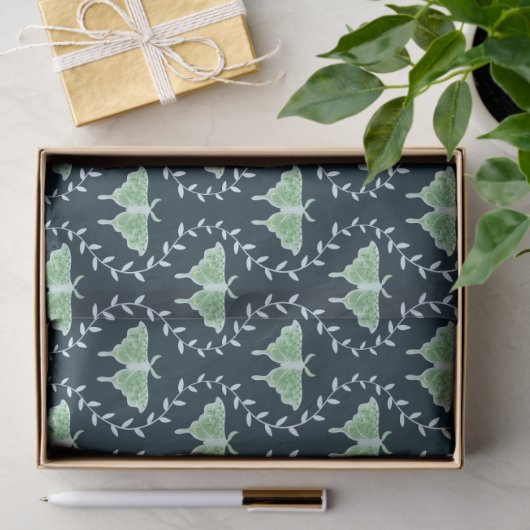 Dromerige motten en wijnstokken - grillig tissuepapier (Geschenk)