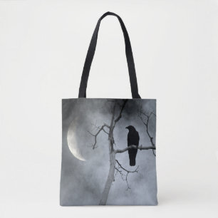 Dromerige nachtkraai tote bag