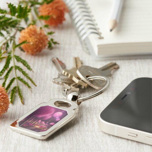 Dromerige roze nachtlandschap sleutelhanger (Zijkant)