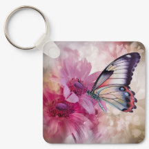 Dromerige vlinder met roze bloemen