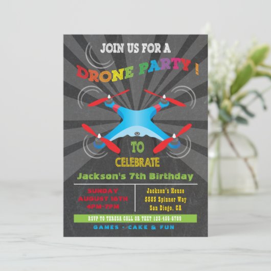 Drone verjaardagsfeestje uitnodiging (Staand voorkant)