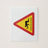 DROOGGENDE MENSEN DIE DE VERKEERSZIJDE OVERSCHRIJD LEGPUZZEL (Verticaal)