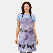 Droom groot en werk hard schort (Gedragen)