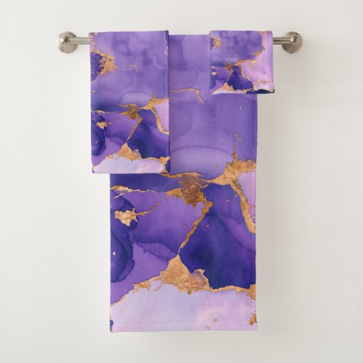 droomlavendealcoholinkt en goud bad handdoek (Insitu)