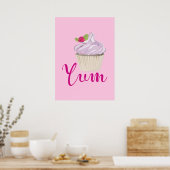 Droomroze Cupcake met Raspberry Yum! Poster (Keuken)