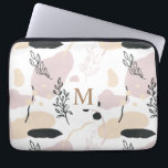 Droomvelden | Monogram laptophoes Laptop Sleeve<br><div class="desc">Ons collectie van de Gebieden van Dreams kenmerkt moderne illustraties van de waterverf en lay-out die aan handgeschreven douanemanuscript en elegante doopvonten worden gekoppeld. Florale illustraties in room, zwart en sappig groen zijn zeer modern en elegant, net zoals achtergronden in dezelfde kleuren. Dit collectie bevat objecten die voorbij de trouwsuite...</div>