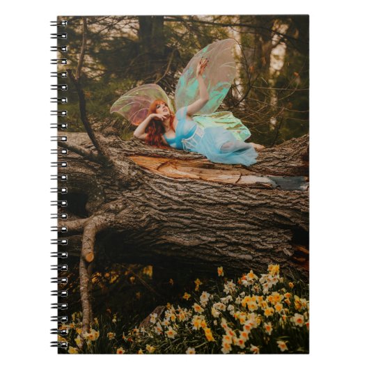 Droomy Fairy op Fallen Tree - Notitieboek (Voorkant)