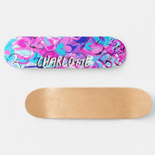 Droomy Fusion: Blauwe & Roze Graffiti Harten Persoonlijk Skateboard (Horizontaal)