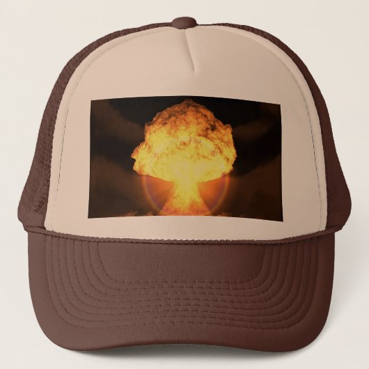 Drop the bomb trucker pet (Voorkant)