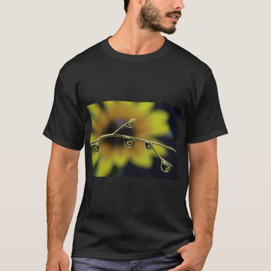 Droplets & Reflection Art T-shirt (Voorkant)